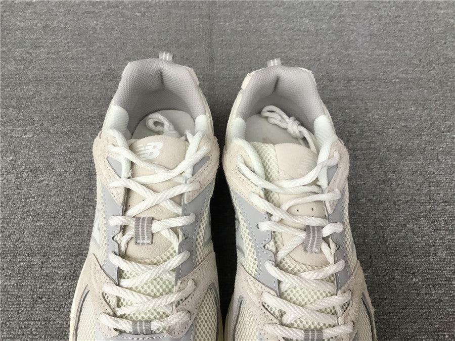 Tênis New Balance 530