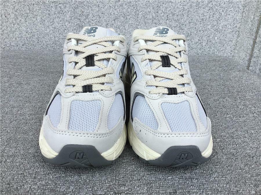 Tênis New Balance 530