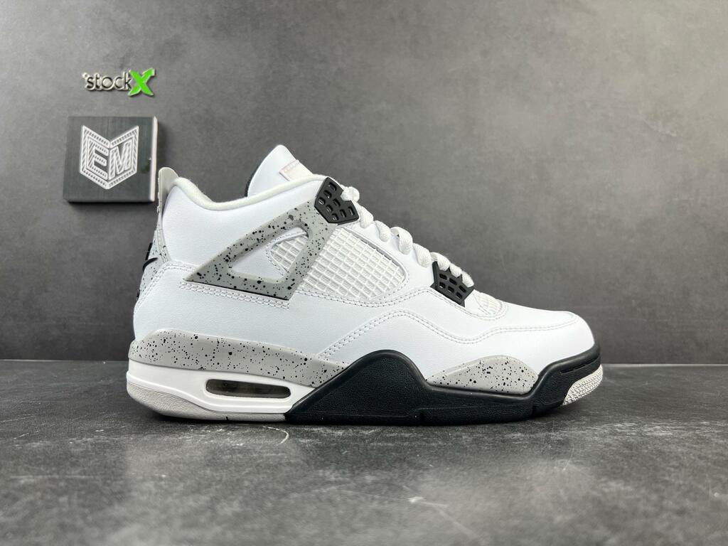 Nike Air Jordan 4 Retro White Cement