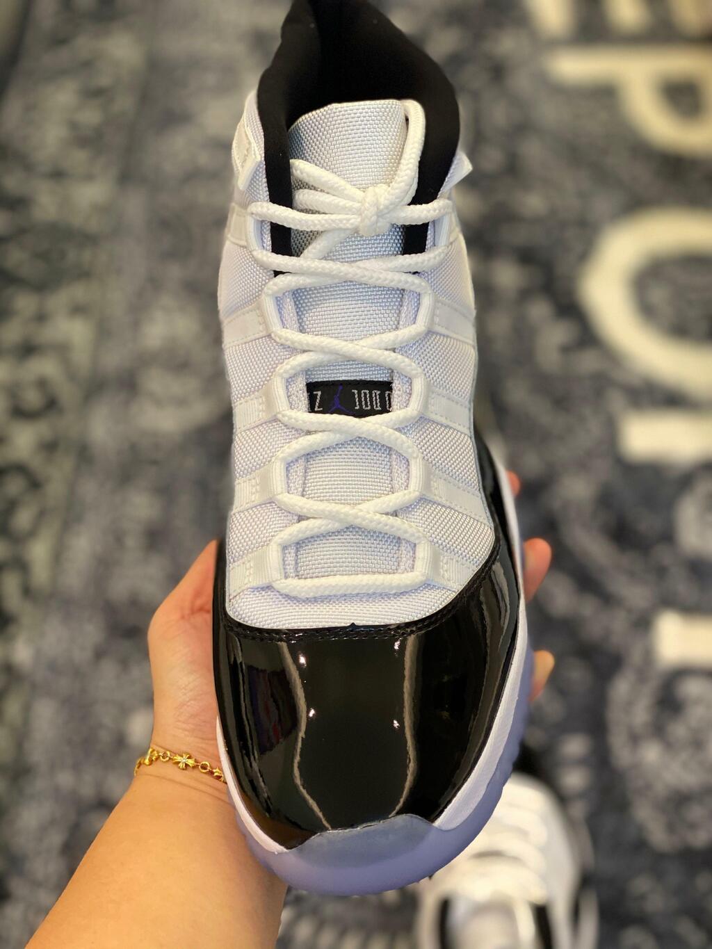 Nike Air Jordan 11 Retro Concord