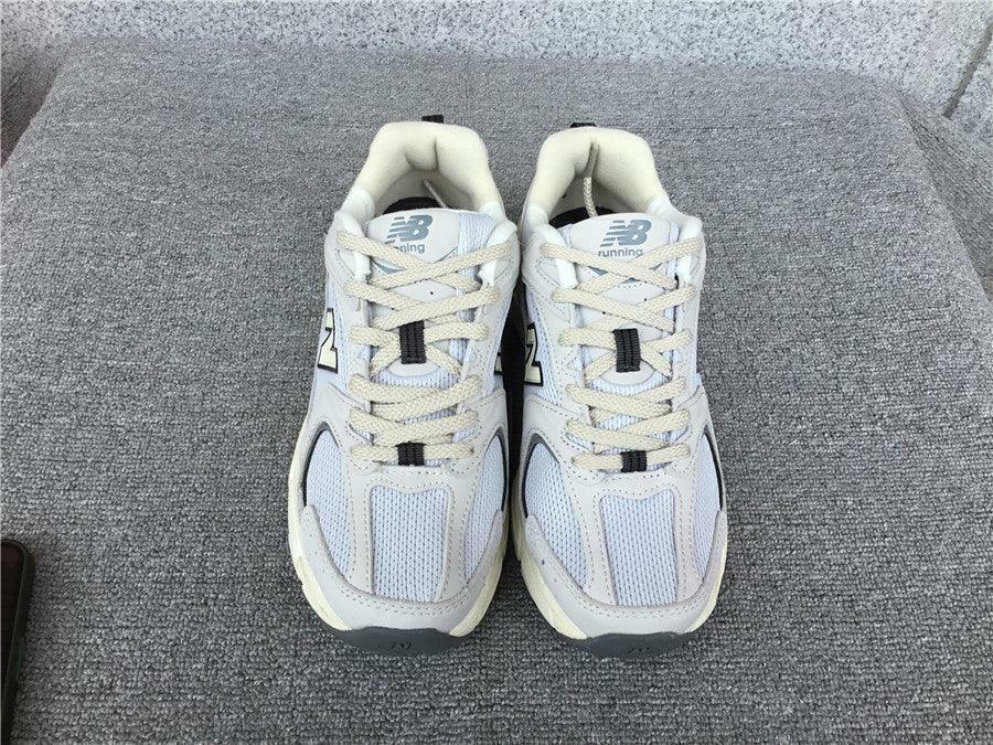 Tênis New Balance 530