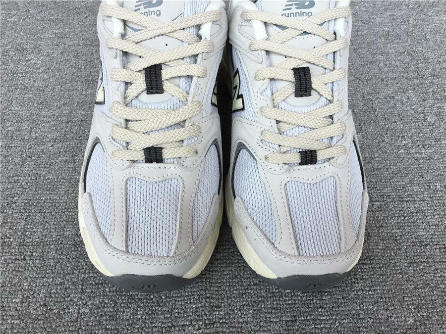 Tênis New Balance 530