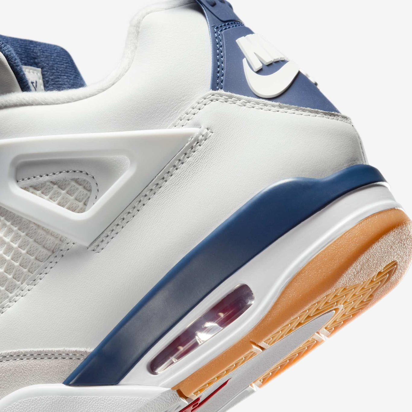 SB x Air Jordan 4 Navy