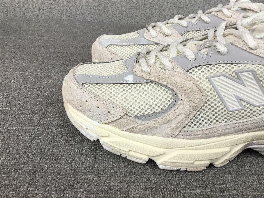 Tênis New Balance 530