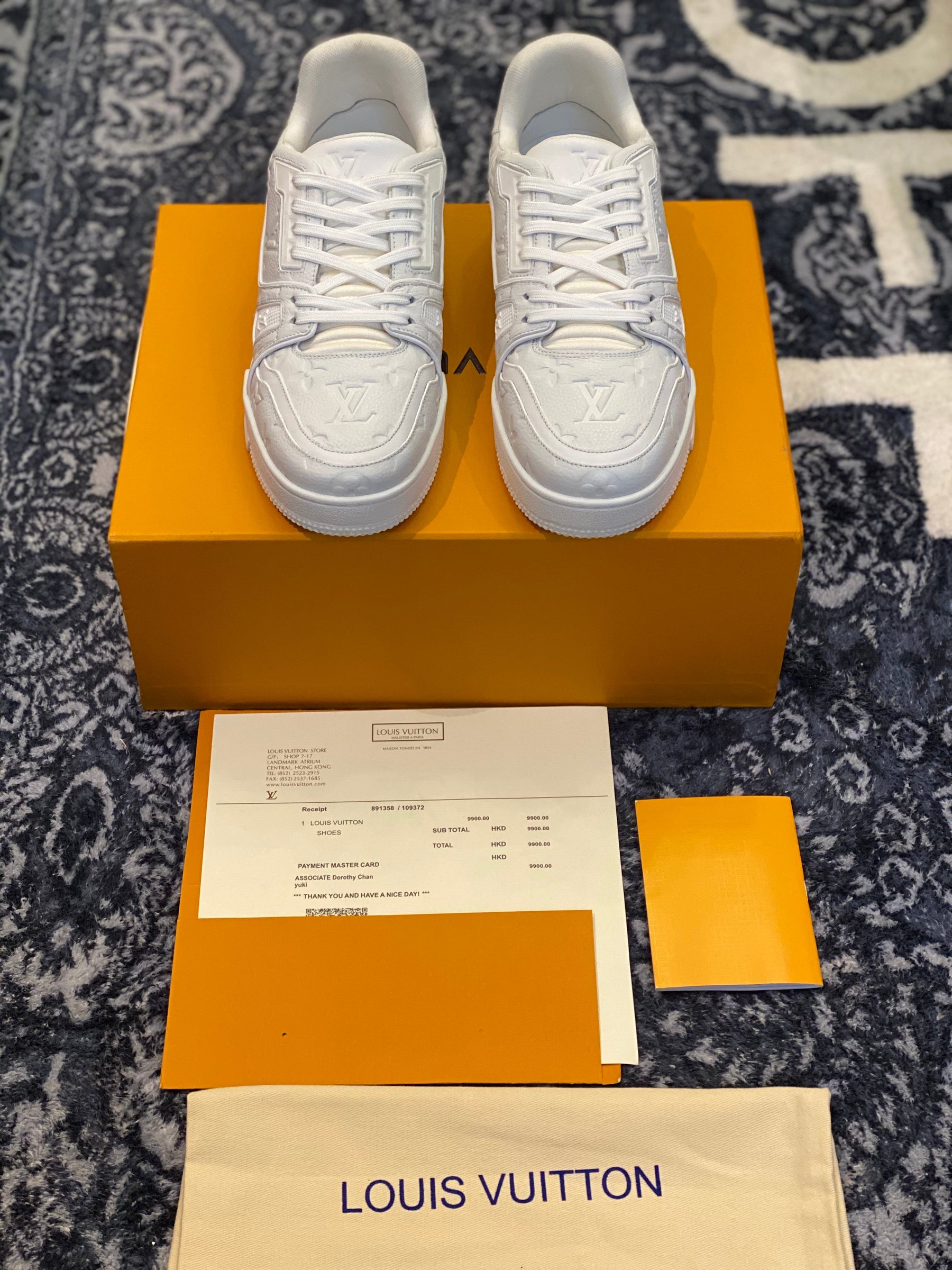 Louis Vuitton Trainer Triple White