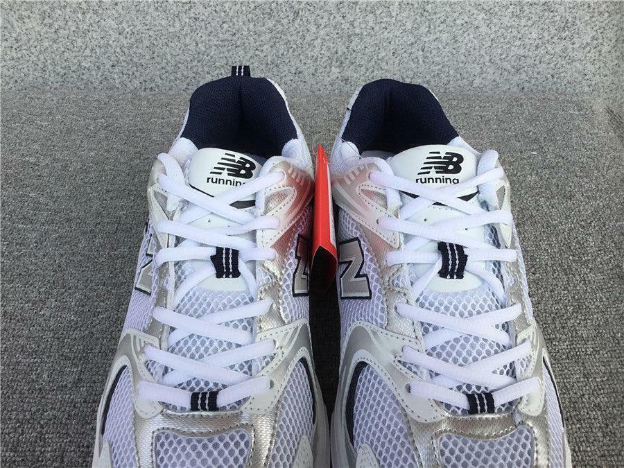 Tênis New Balance 530