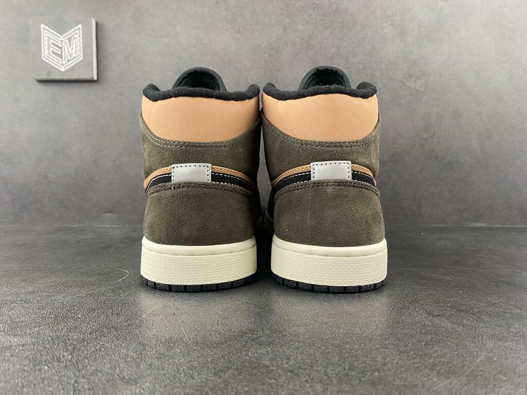 Nike Air Jordan 1 Mid SE Dark Chocolate