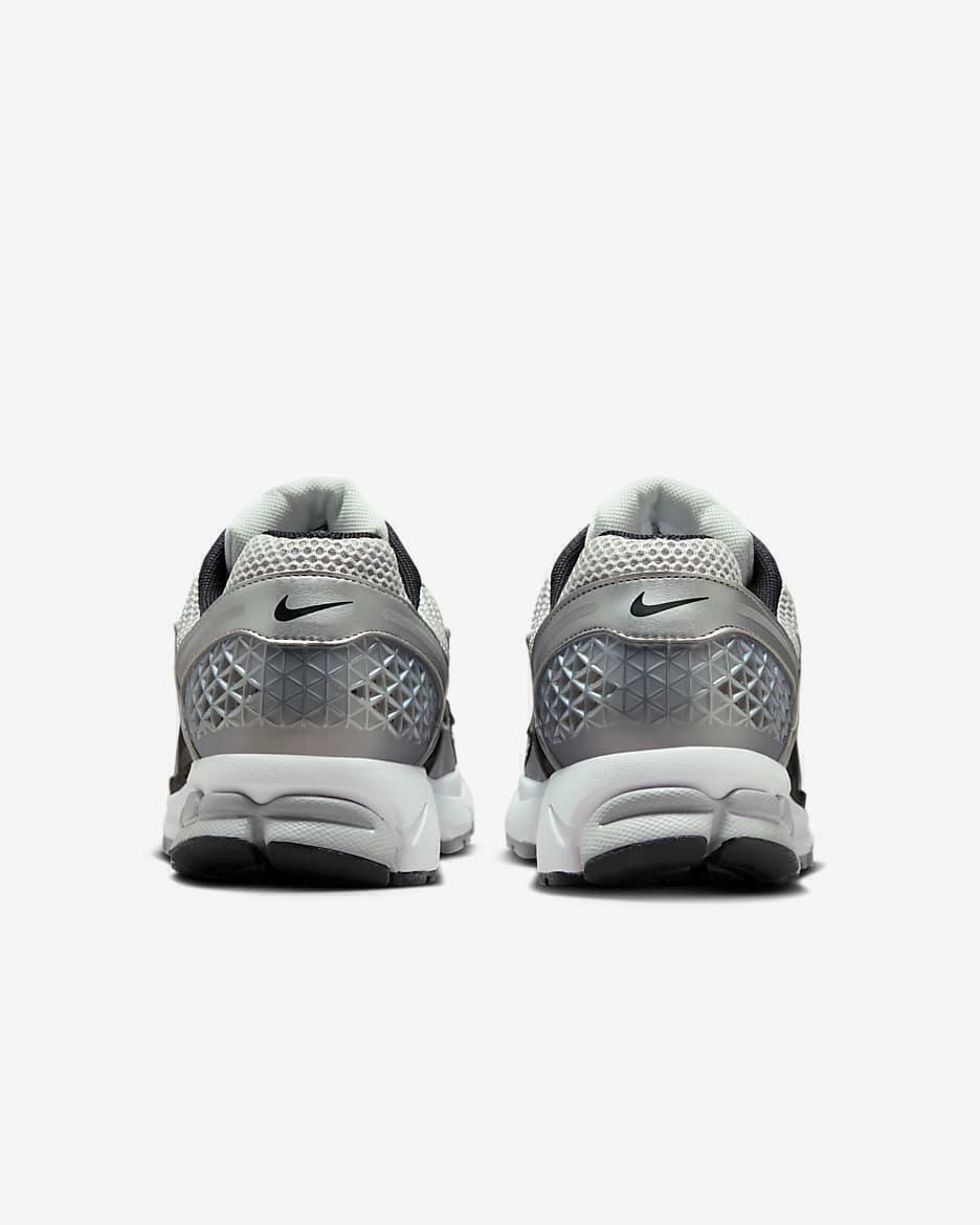 Tênis Nike Zoom Vomero 5