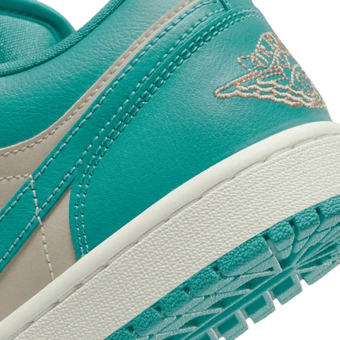 Nike Air Jordan 1 Low Tropical Teal