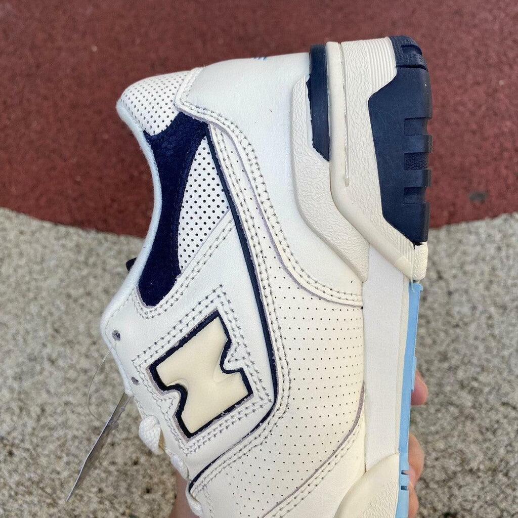 Tênis New Balance 550