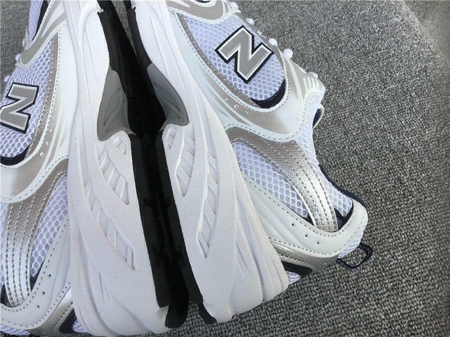 Tênis New Balance 530