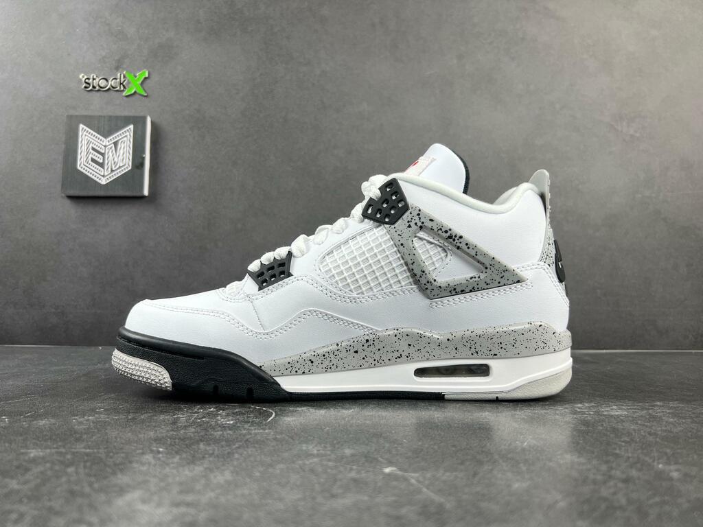 Nike Air Jordan 4 Retro White Cement