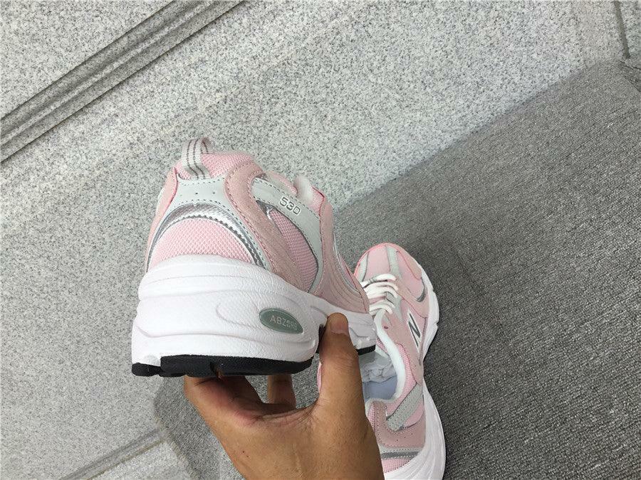 Tênis New Balance 530