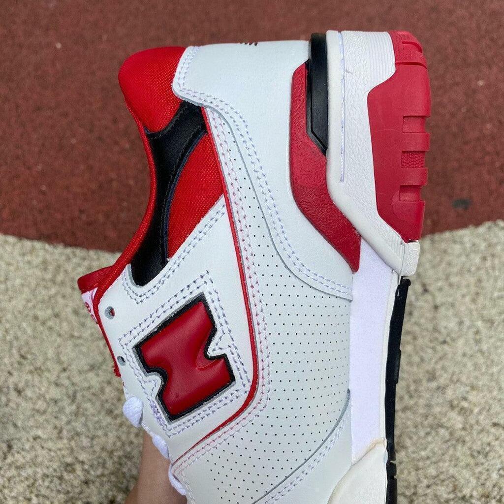 Tênis New Balance 550
