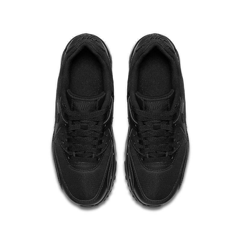 Tênis Nike Air Max 90 Essential