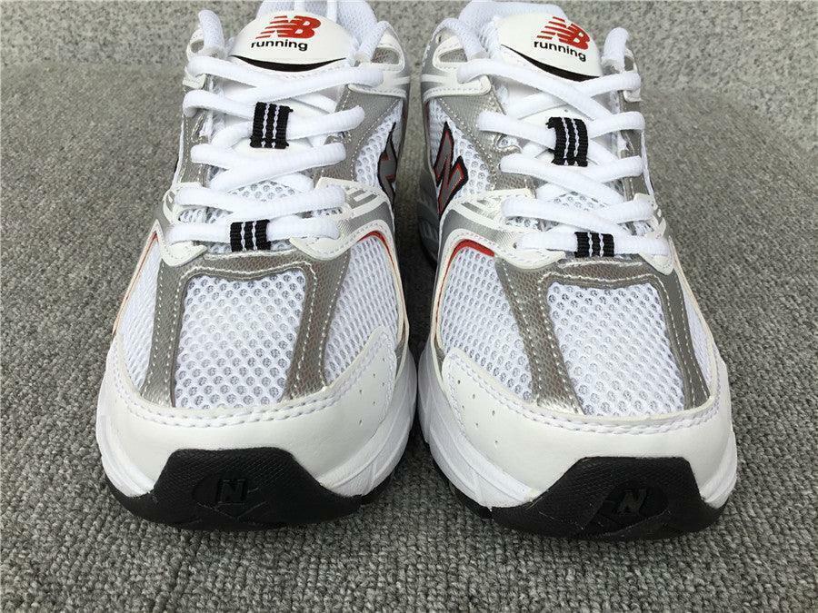 Tênis New Balance 530