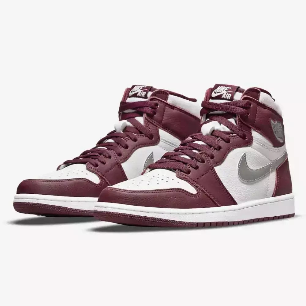 Nike Air Jordan 1 Retro High OG Bordeaux