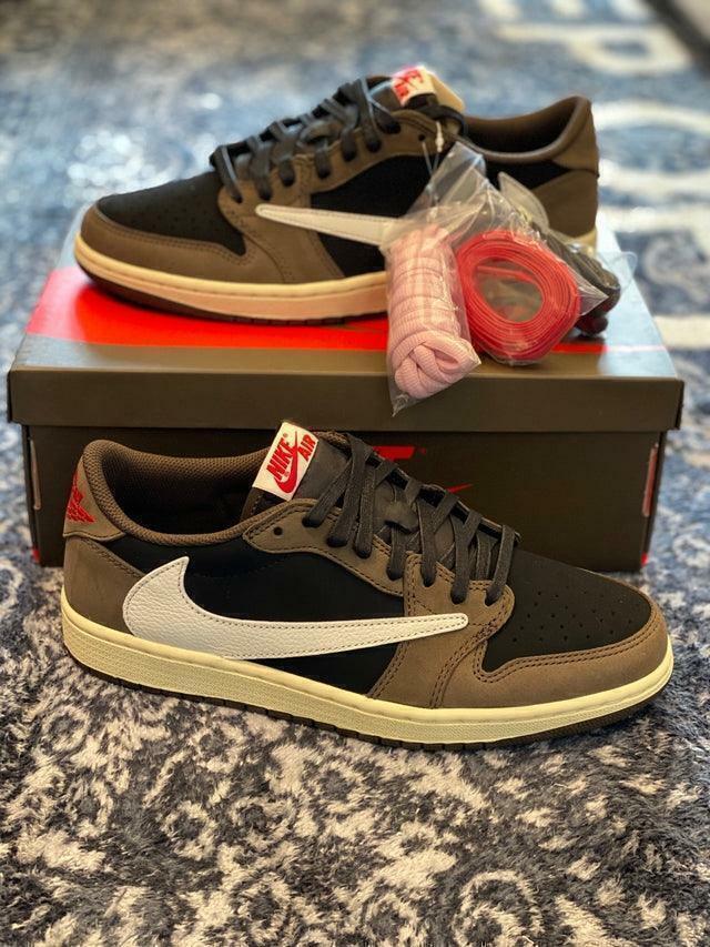 Nike Air Jordan 1 Low x Travis Scott Mocha