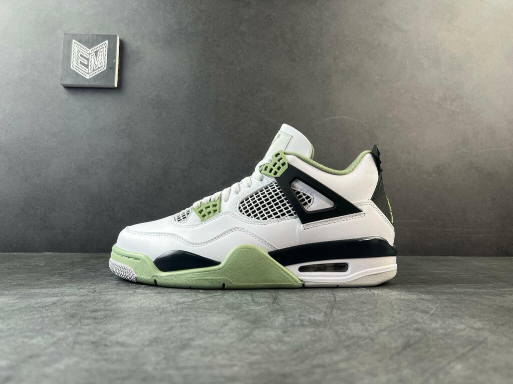 Nike Air Jordan 4 Retro Seafoam