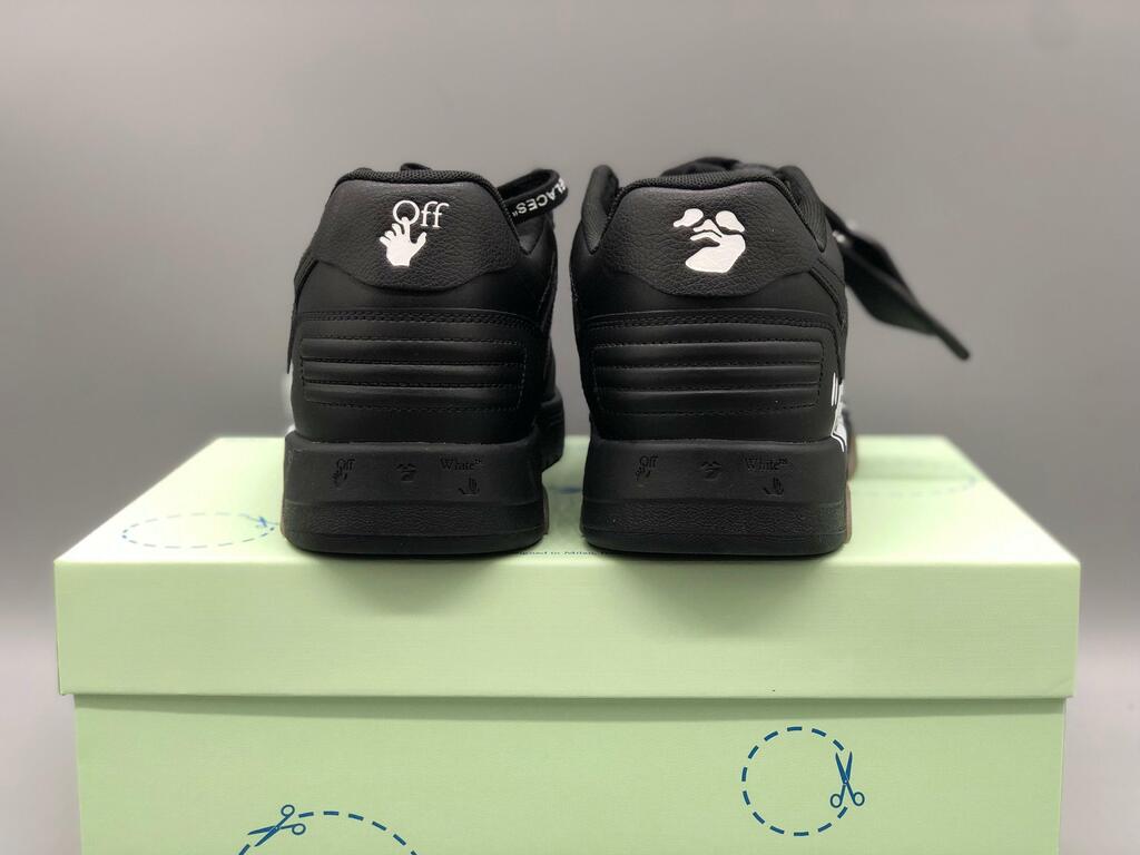 Tênis Off-White Low Tops "For Walking" Black White