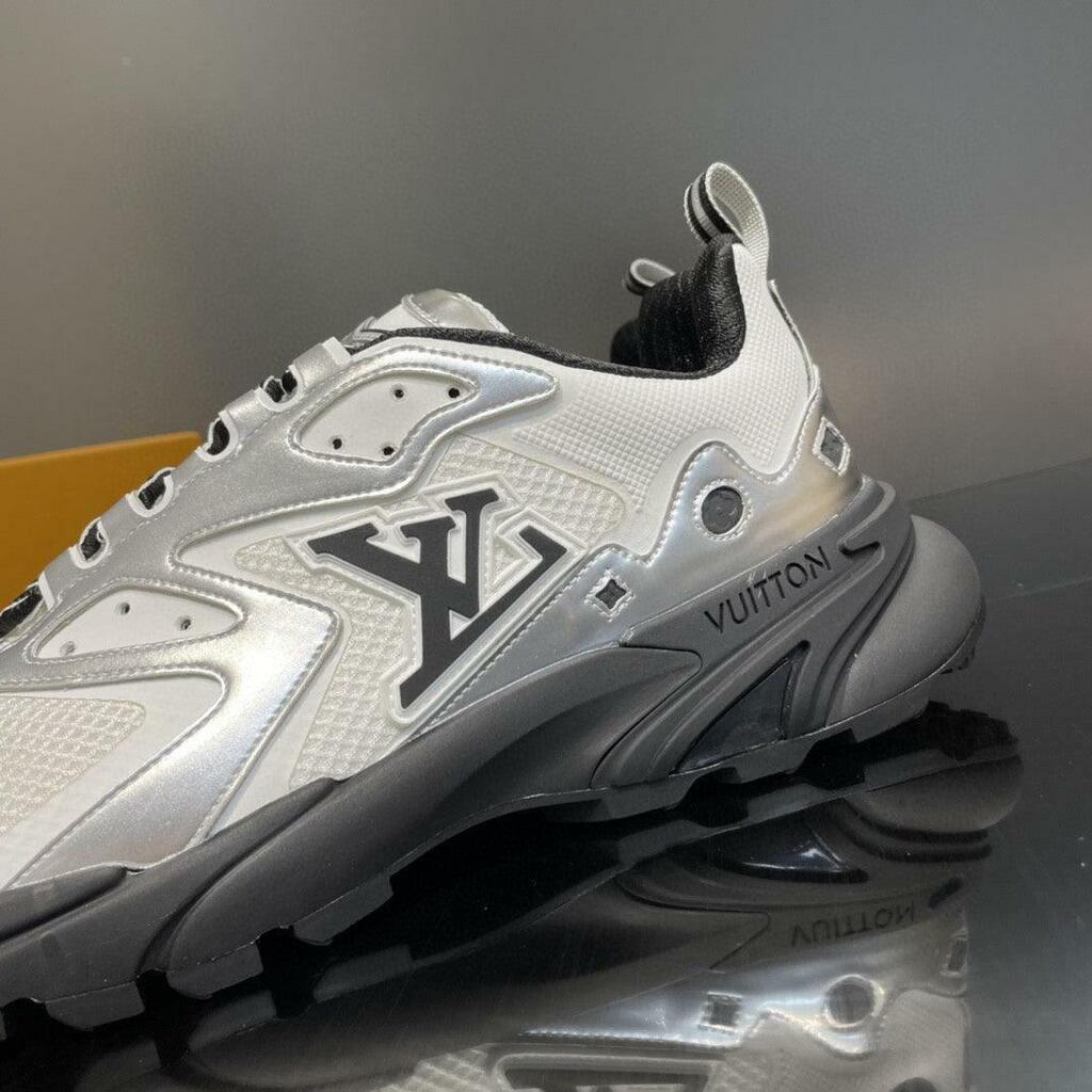 Louis Vuitton Runner Tatic Sneaker
