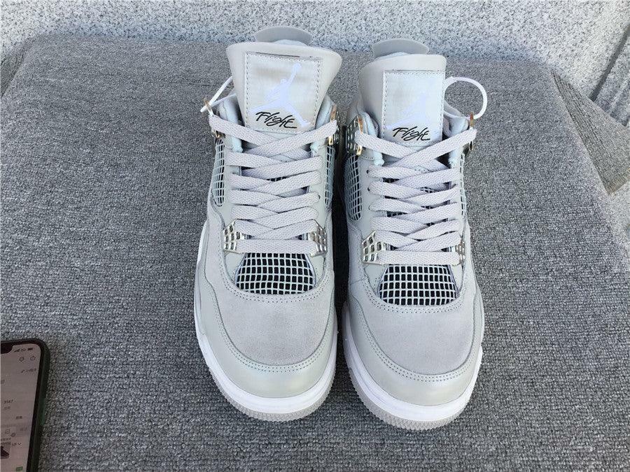 Nike Air Jordan 4 Retro Frozen Moments