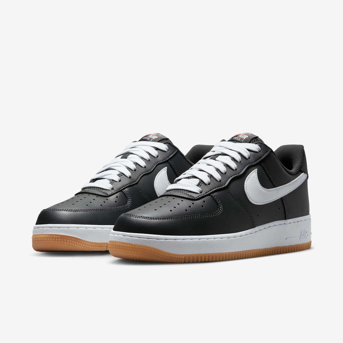 Nike Air Force 1 '07 LV8 Essencial