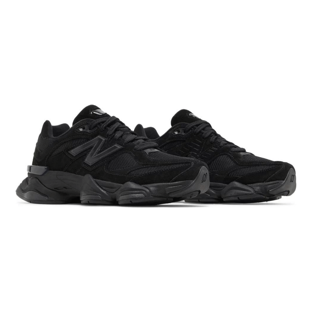 New Balance 9060 Triple Black
