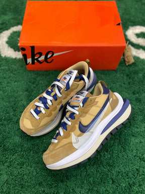 Nike Vaporwaffle x Sacai