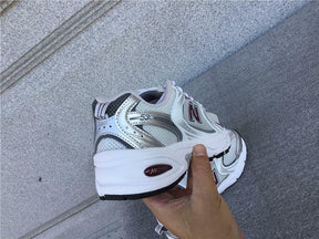 Tênis New Balance 530