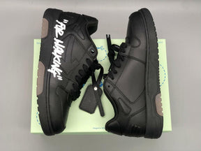 Tênis Off-White Low Tops "For Walking" Black White