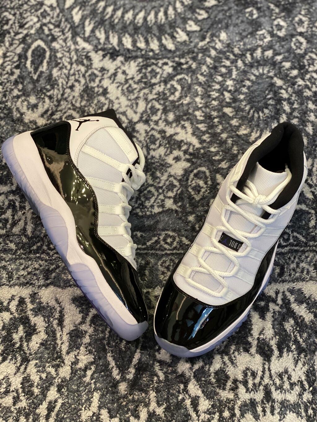 Nike Air Jordan 11 Retro Concord