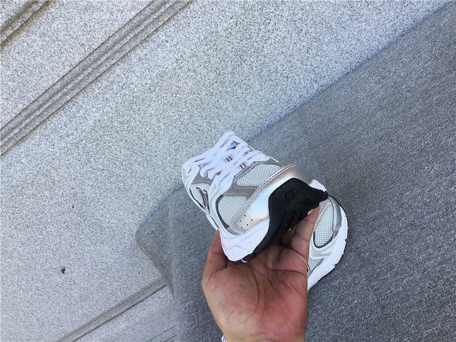 Tênis New Balance 530