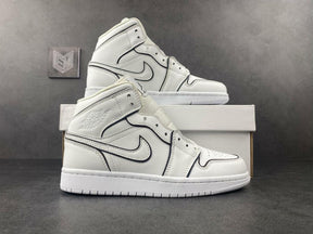 Tênis Nike Air Jordan 1 MID SE "Iridescent reflective trim"