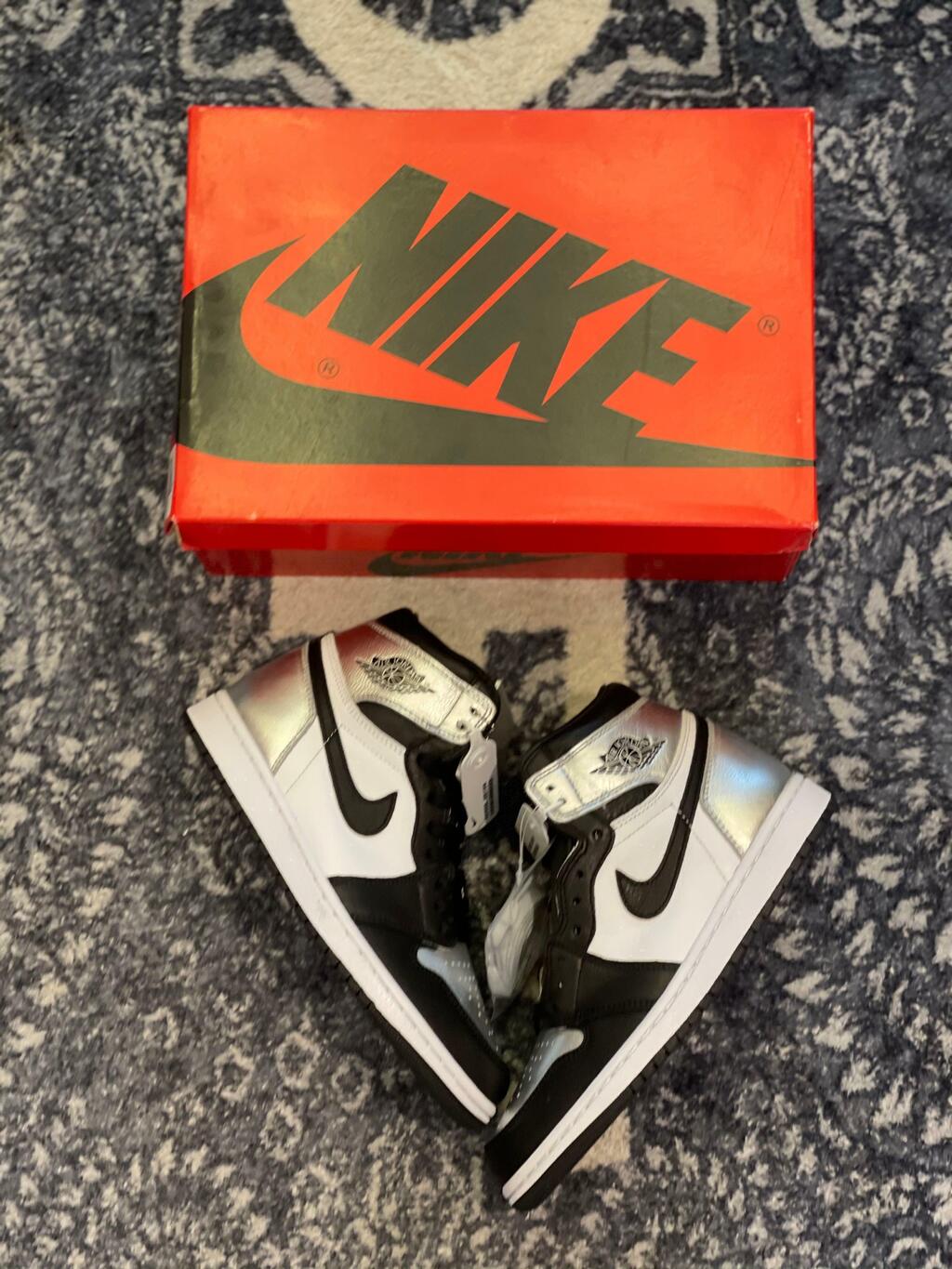 Nike Air Jordan 1 "Silver Toe"