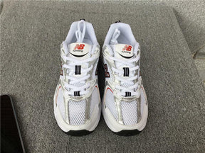 Tênis New Balance 530