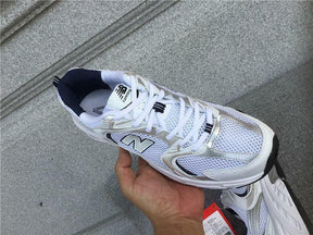 Tênis New Balance 530