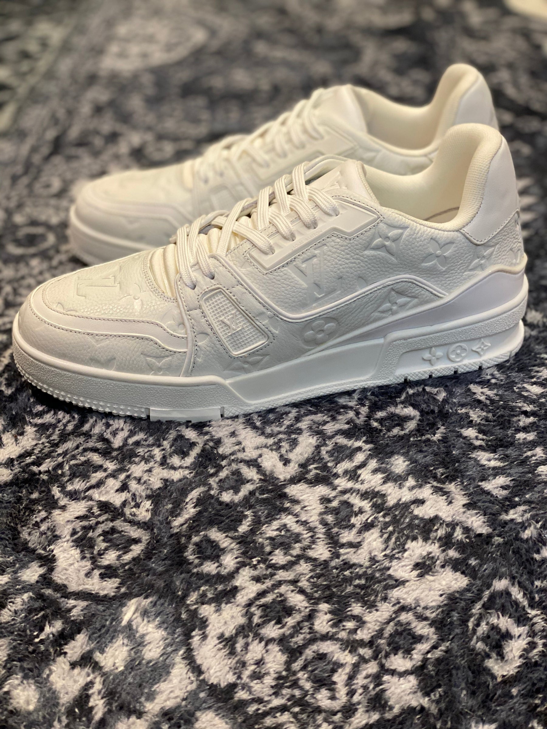 Louis Vuitton Trainer Triple White