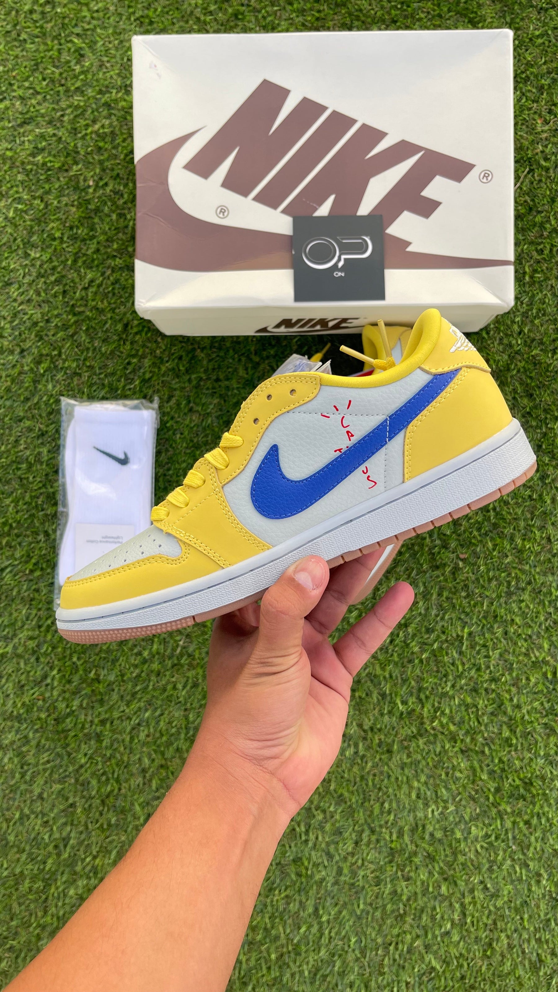 Travis Scott x Air Jordan 1 Low OG Canary