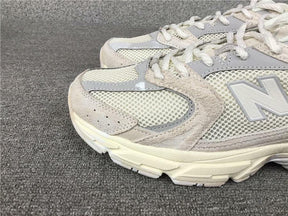 Tênis New Balance 530