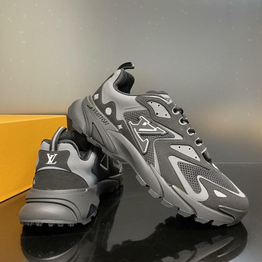 Louis Vuitton Runner Tatic Sneaker