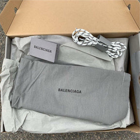 Tênis Balenciaga Triple S