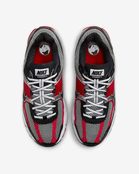 Tênis Nike Zoom Vomero 5