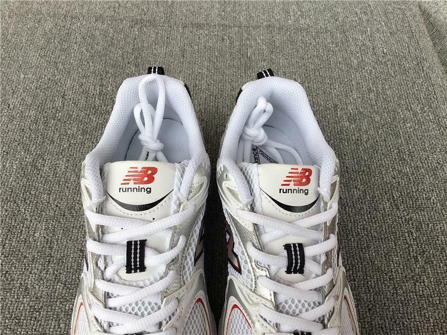 Tênis New Balance 530