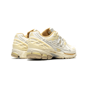 Tênis New Balance 1906