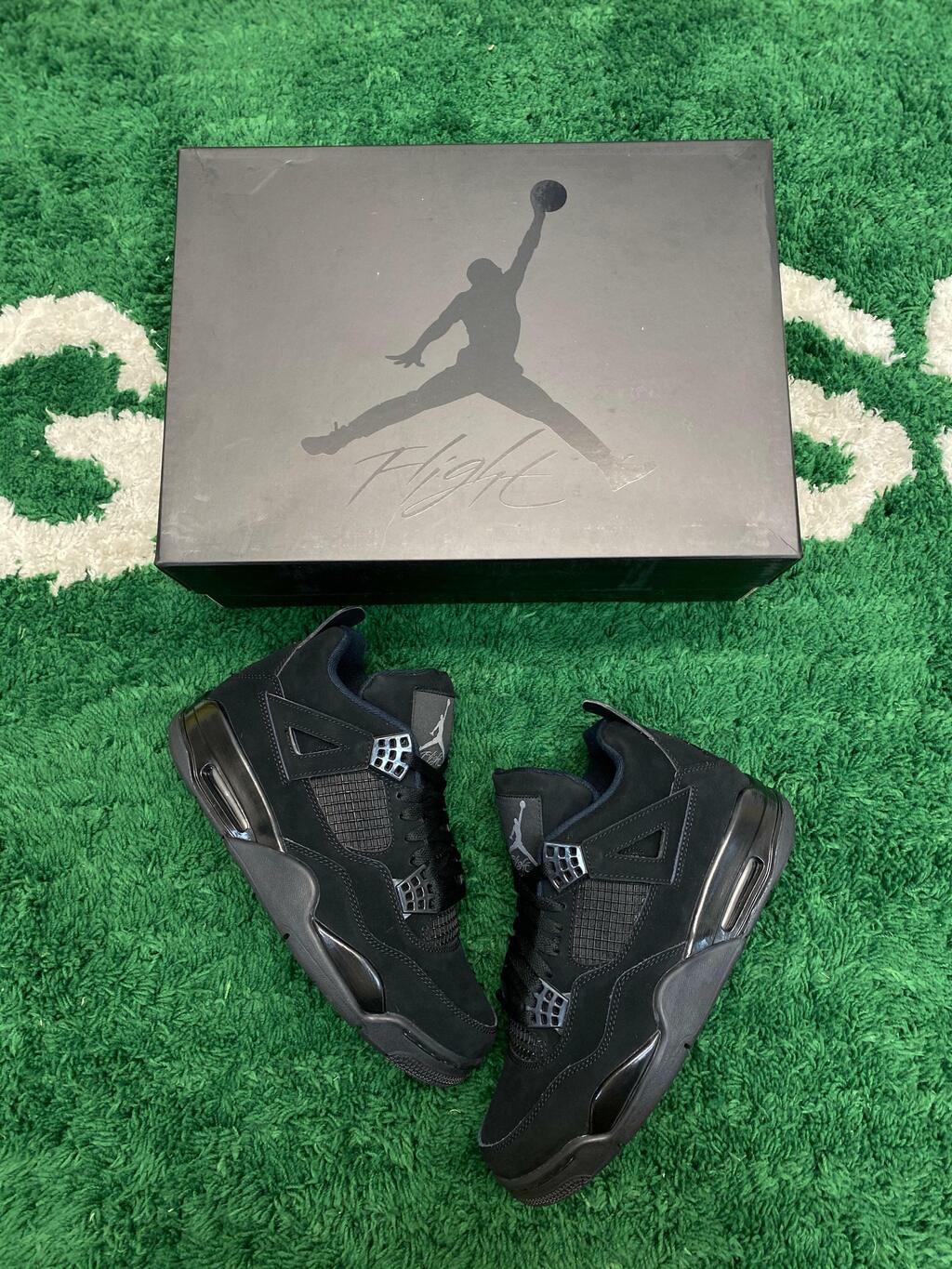 Nike Air Jordan 4 Retro Black Cat