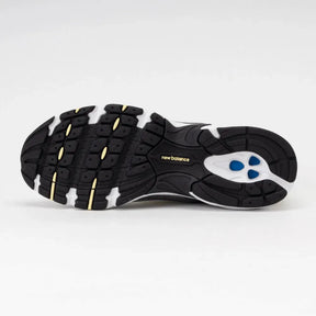 New Balance 530 Silver Metallic Yellow