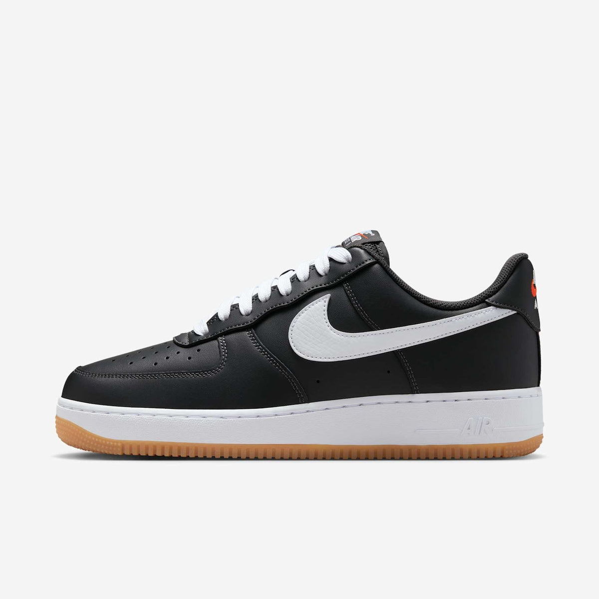 Nike Air Force 1 '07 LV8 Essencial