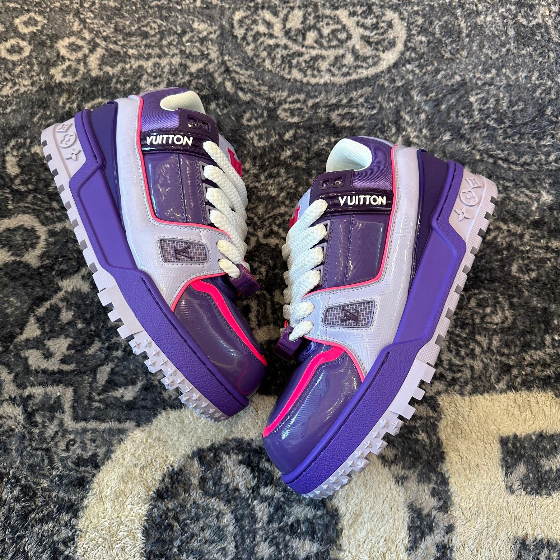 Louis Vuitton Trainer Maxi