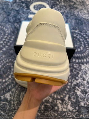 Tênis Gucci Rhyton